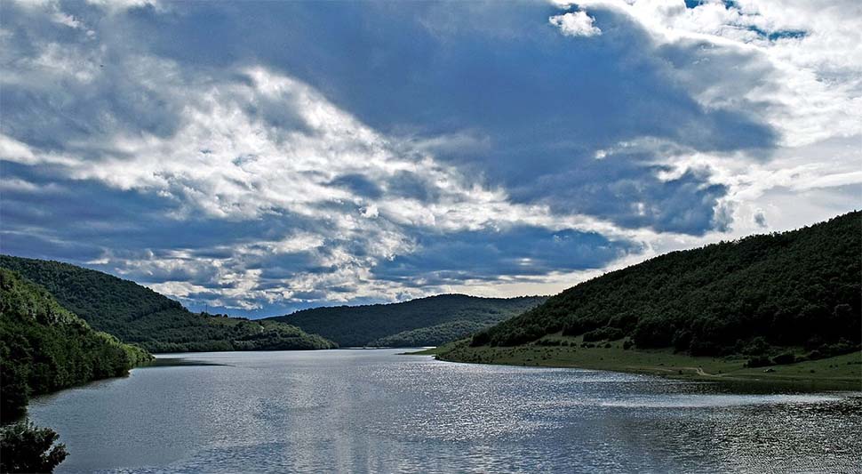 gracanicko jezero.jpg